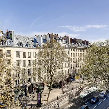 Bm-style Parisien A Proximite De Republique * باريس